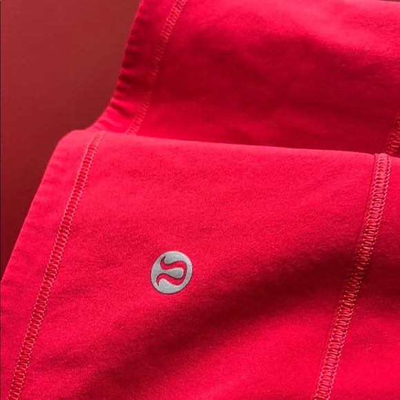 Stylish Red Women's Skirt - Picture 4 of 6